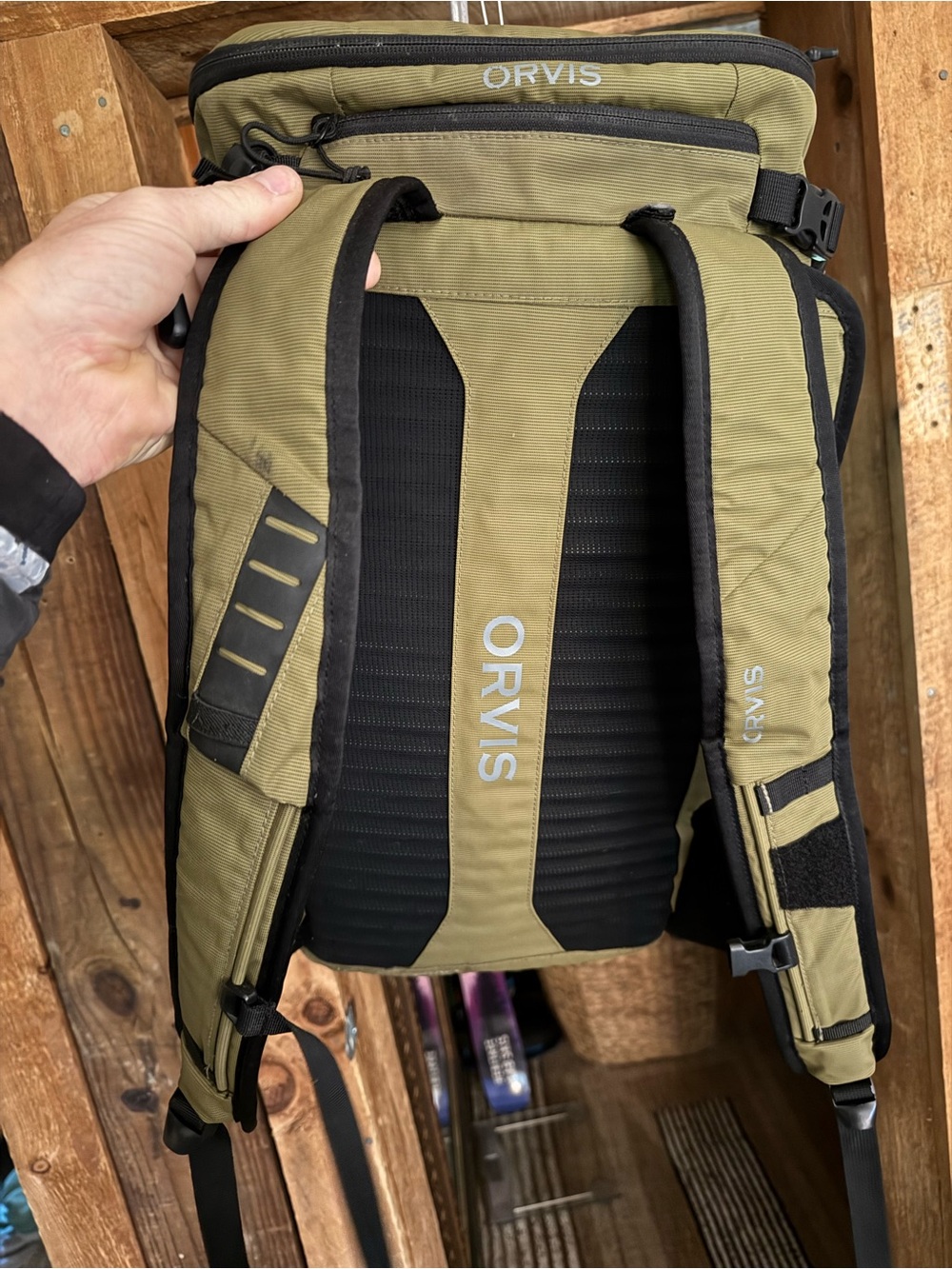 Orvis BugOut Men’s Fishing Backpack